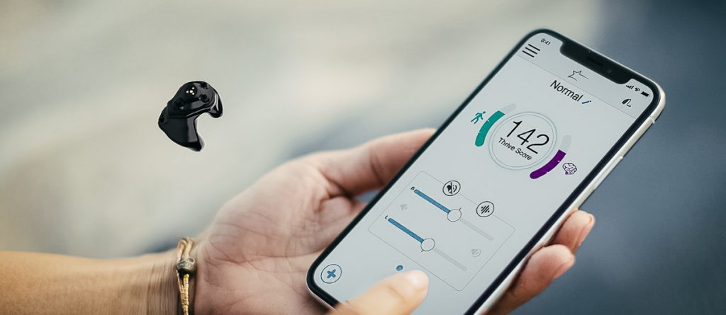 Starkey Im-Ohr-Hörgerät gesteuert durch die Thrive-App